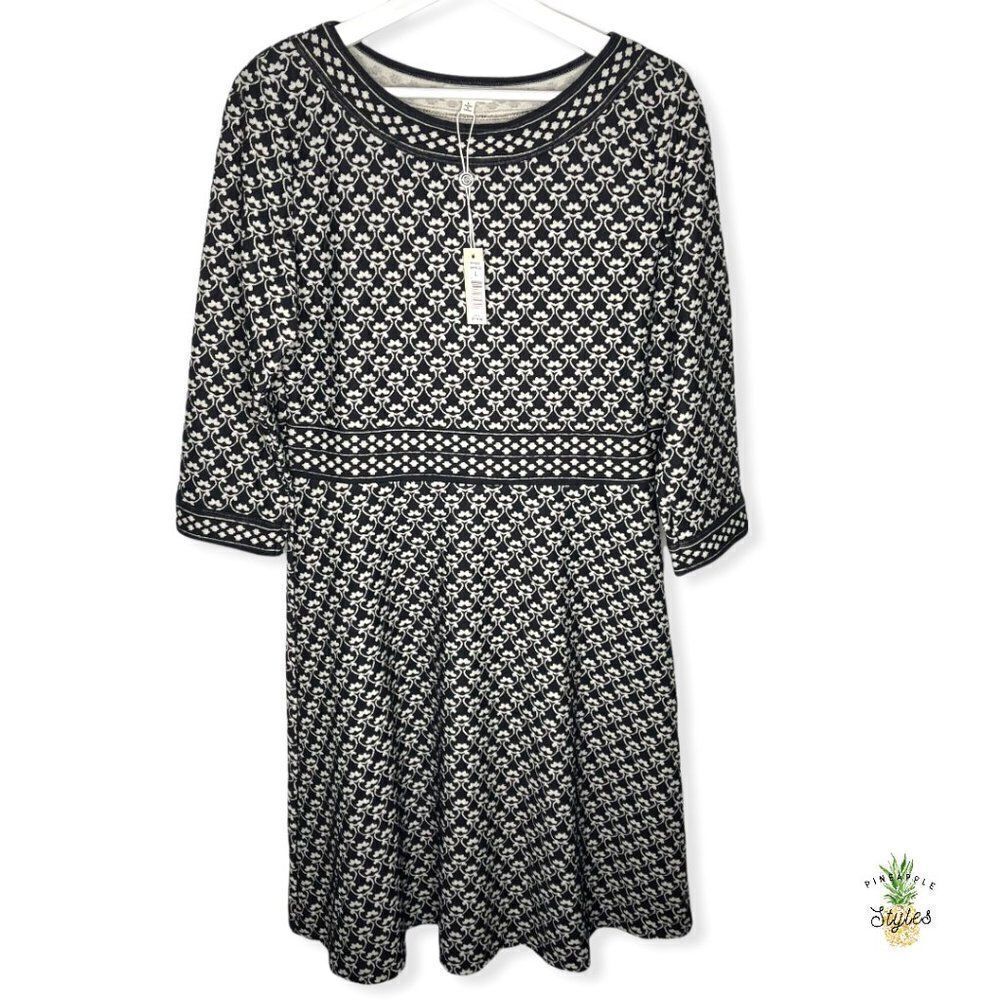 MAX STUDIO Knit 3/4 Sleeve Dress
